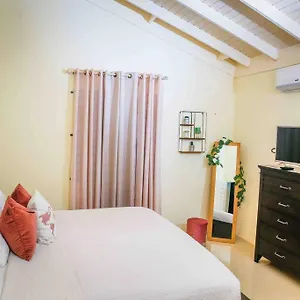 In Draxhall, Pool, Gym, Tennis, Kids Playground Villa