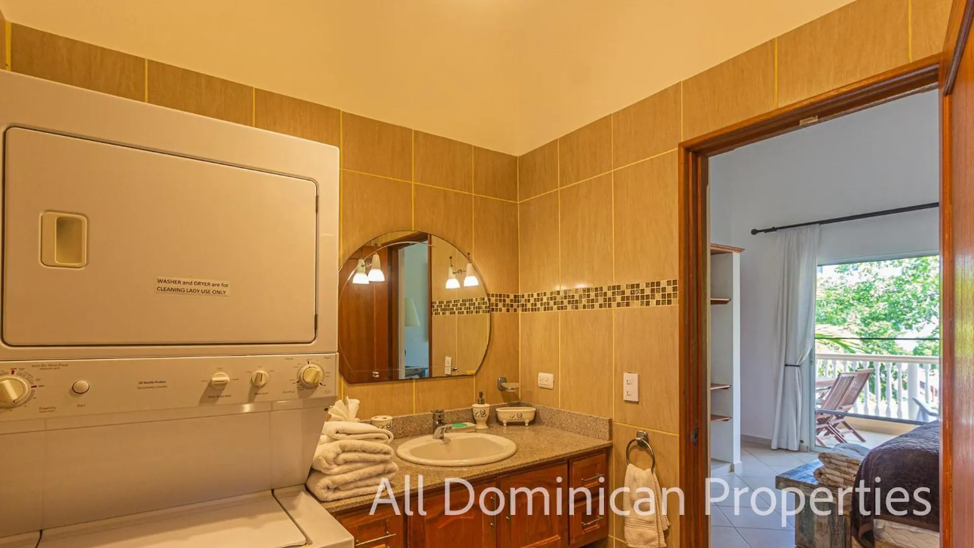 Alicia Beach, Hispaniola Sol, Guest Friendly! Sosua Apartment